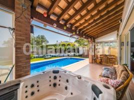  (unifamiliar aïllada), 380 m², presque neuf, Zona