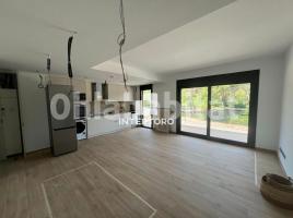 Flat, 102 m², almost new, Zona