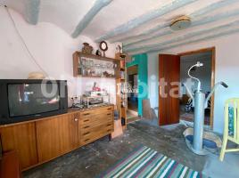 Casa (unifamiliar adossada), 324 m², Zona
