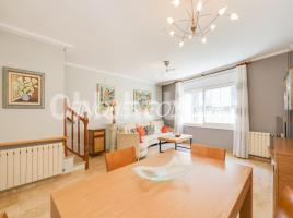 Casa (unifamiliar adossada), 176 m², prop de bus i tren
