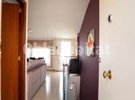 Flat, 137 m², almost new, Zona