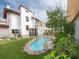 Casa (unifamiliar aislada), 382 m², Zona