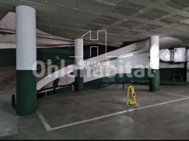 Plaça d'aparcament, 18 m², Zona