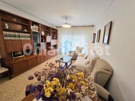 Piso, 89 m², cerca de bus y tren, Calle de Mallorca