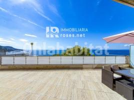 Apartamento, 99 m², seminuevo, Zona