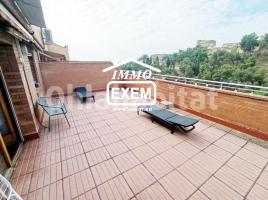Alquiler ático, 110 m², cerca de bus y tren
