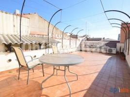 Casa (unifamiliar adossada), 383 m², Zona