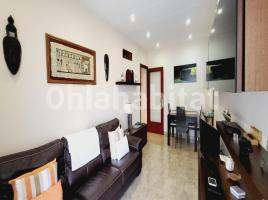 Piso, 72 m², cerca bus y metro