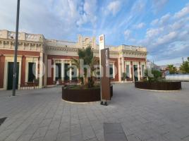 Dúplex, 110 m², prop de bus i tren
