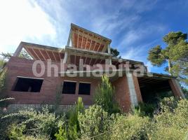 Casa (xalet / torre), 232 m², seminou, Calle de l'Illa, 69