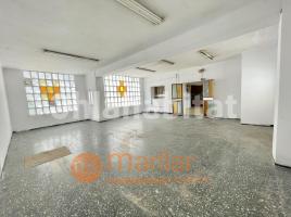 Local comercial, 240 m², prop bus i metro, Calle de Huelva, 66
