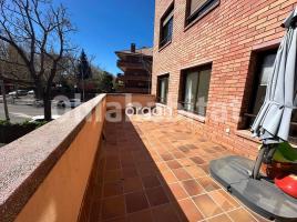 Lloguer pis, 130 m², Zona