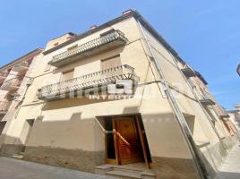 Casa (unifamiliar adossada), 232 m², Zona