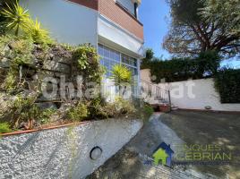 Louer loft, 50 m², presque neuf