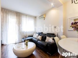 Piso, 85 m², cerca de bus y tren