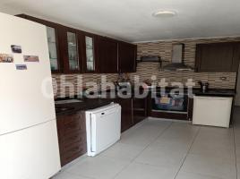 Casa (xalet / torre), 220 m², seminou, Calle dels Pugets