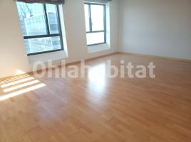 Louer pis, 144 m², presque neuf, Zona