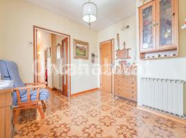 Àtic, 170 m², prop de bus i tren