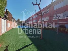 Casa (unifamiliar adossada), 181 m², seminou, Zona