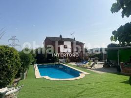 Casa (unifamiliar adossada), 180 m², Zona