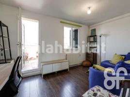 Alquiler ático, 48 m², Calle de Larrard
