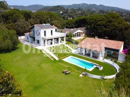 Casa (unifamiliar aislada), 700 m²