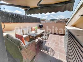 Attic, 145 m², almost new, Avenida Passapera