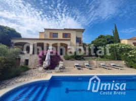 Casa (xalet / torre), 318 m², seminou