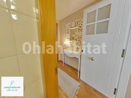 Houses (terraced house), 178 m², near bus and train