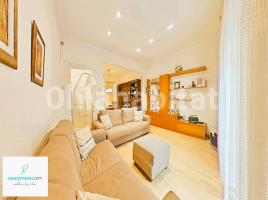 Casa (unifamiliar adosada), 361 m², cerca de bus y tren