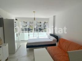 Apartament, 38 m², Calle de Rodríguez Pomatta
