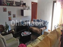Piso, 70 m², cerca de bus y tren