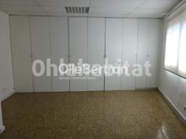 Lloguer oficina, 67 m², prop de bus i tren, Plaza del Doctor Letamendi