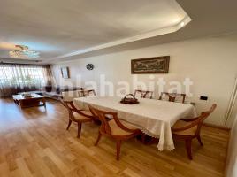 Apartamento, 92 m², Calle de Marina, 44