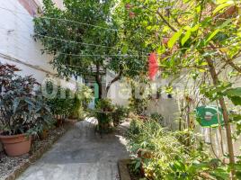 Pis, 88 m², prop bus i metro, Calle d'Agustí i Milà