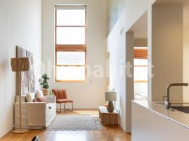 Dúplex, 115 m², cerca de bus y tren, Calle de Turull
