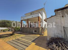 Casa (unifamiliar aïllada), 252 m², Calle de Can Mas