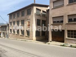 Nave industrial, 2285 m², Calle Joan Serras