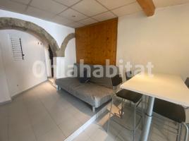 Lloguer estudi, 25 m², prop de bus i tren, Calle dels Mercaders, 6