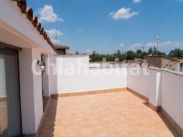 Dúplex, 137 m², seminou