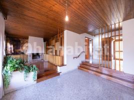 Casa (xalet / torre), 393 m², prop de bus i tren