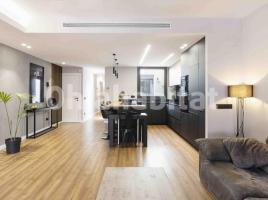Casa (unifamiliar adossada), 243 m²