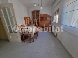 Pis, 60 m², Zona