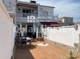 Casa (unifamiliar adosada), 86 m², Zona