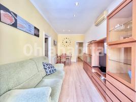 Lloguer pis, 58 m², prop de bus i tren, Calle de Nàpols