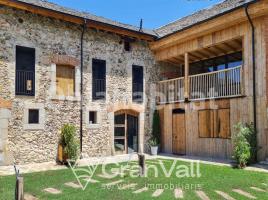 New home - Houses in, 228 m², new