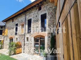 New home - Houses in, 228 m², new