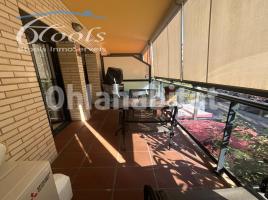 Flat, 116 m², almost new