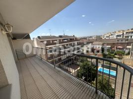 Pis, 127 m², prop de bus i tren, Calle del Sol Ixent, 4