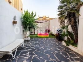 Casa (unifamiliar adossada), 204 m², Zona